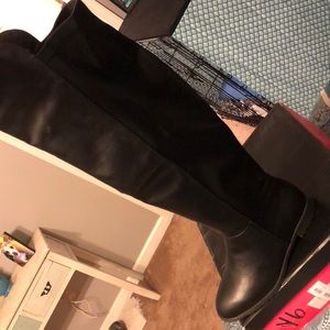 Brand new never worn boots